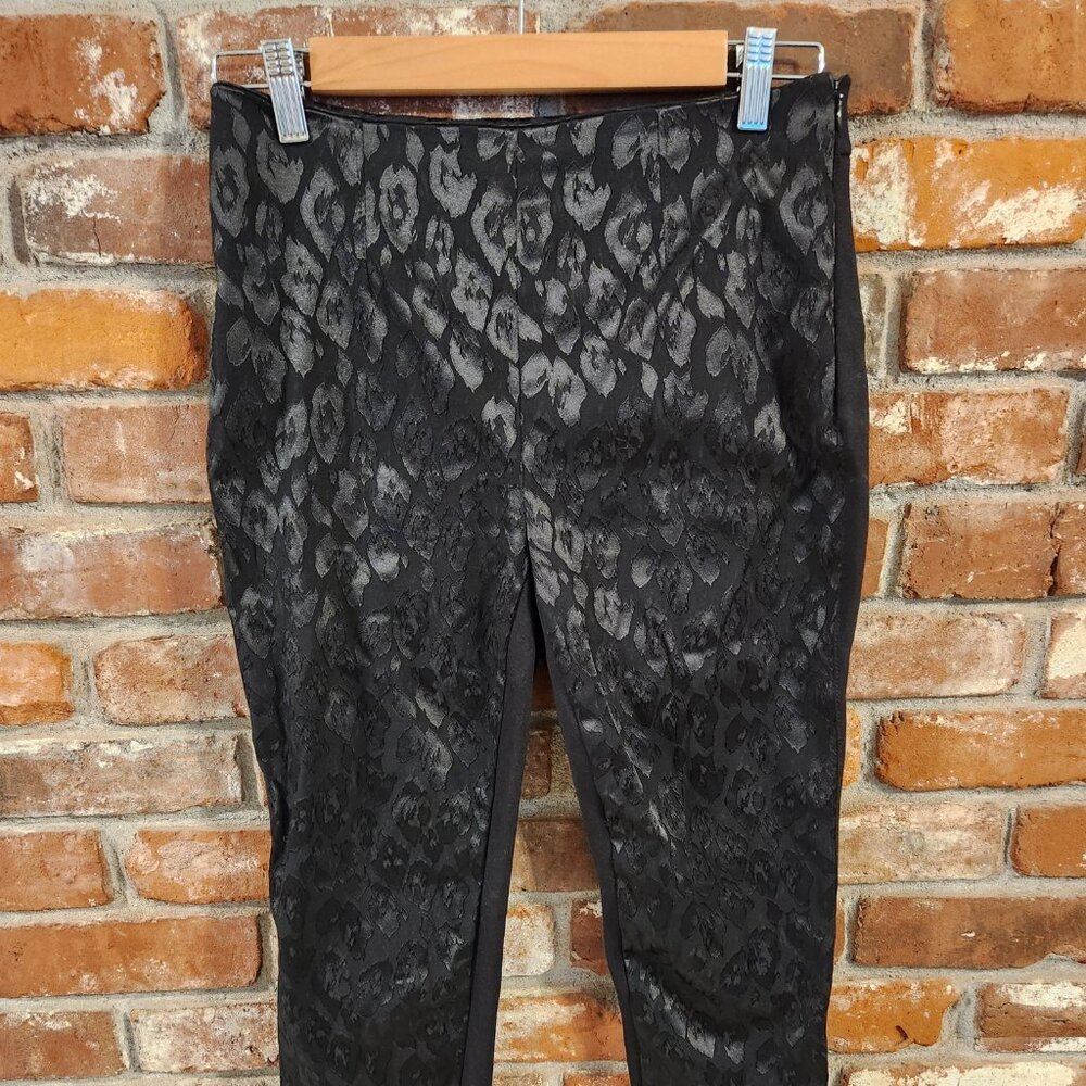 White House Black Market "The Skinny" Black Tapered Animal Print Pants SZ 2